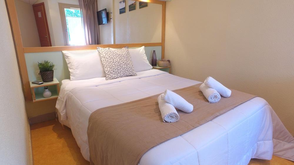 Vvf Aveyron Najac Hotell Eksteriør bilde
